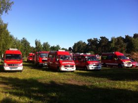 Feuerwehr Hochwasser 2013 Elbe 246.jpg